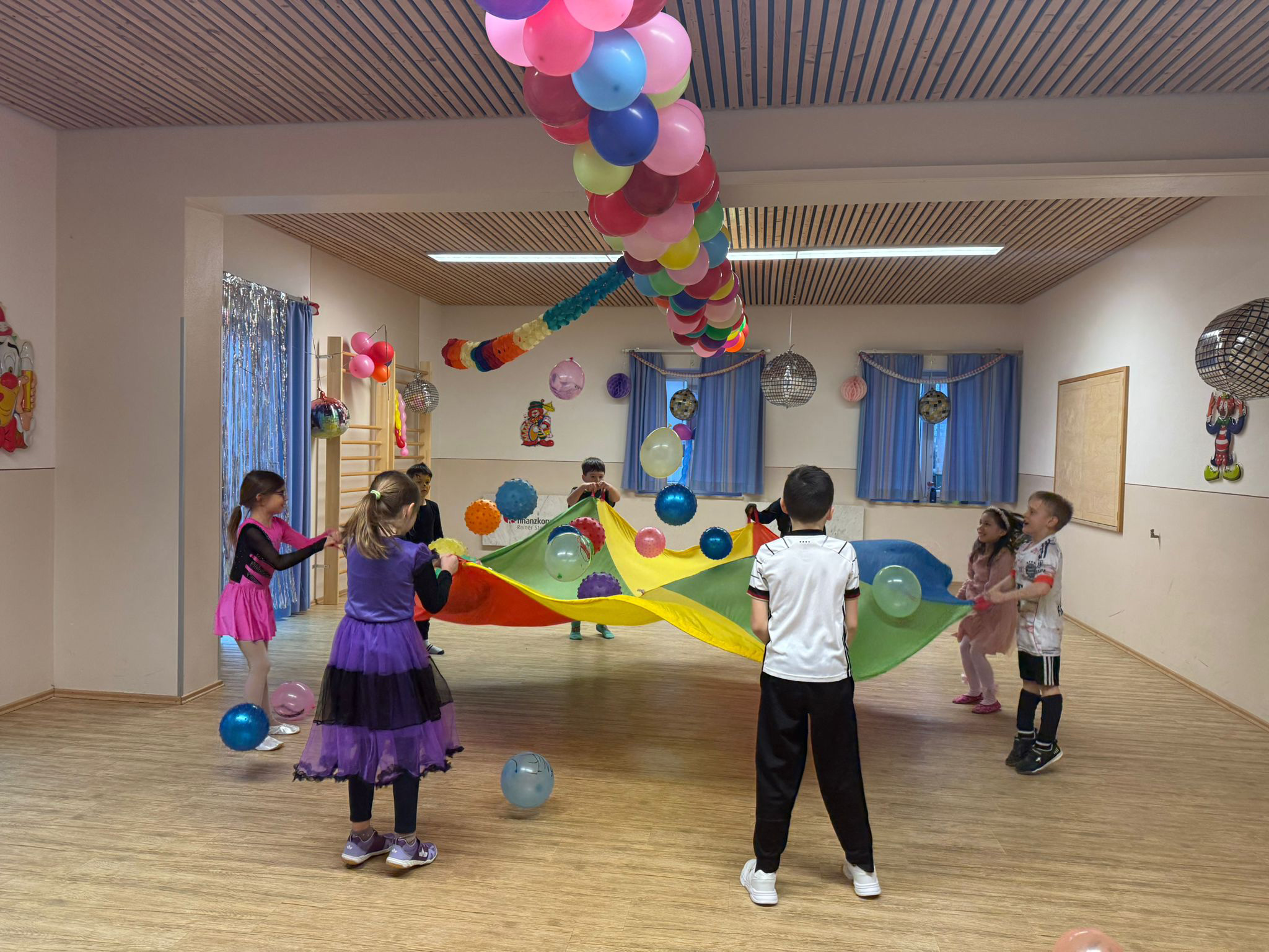 svi schuldkindturnen